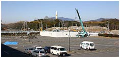 2004年1月　1月19日より平面駐車場の原状回復工事が始まりました